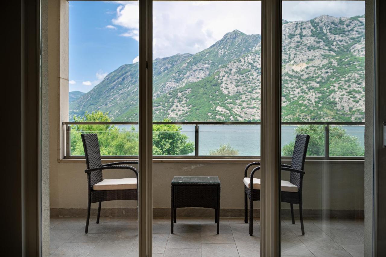 Na Plazi Appartement Risan